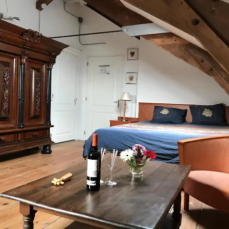 Bed & Breakfast Kasteel Landgoed Crayenstein